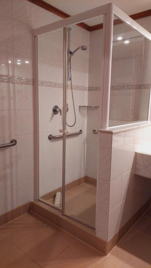 Hotel Y Cabanas Llanuras De Diana - Caja Los Andes プエルト・ナタレス エクステリア 写真