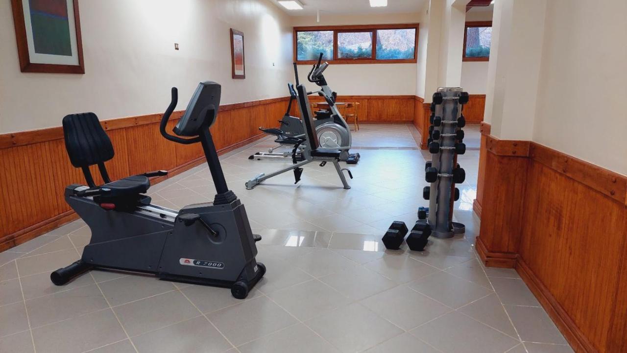 Hotel Y Cabanas Llanuras De Diana - Caja Los Andes プエルト・ナタレス エクステリア 写真