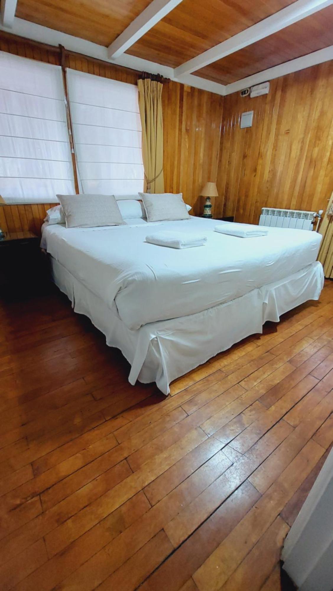 Hotel Y Cabanas Llanuras De Diana - Caja Los Andes プエルト・ナタレス エクステリア 写真