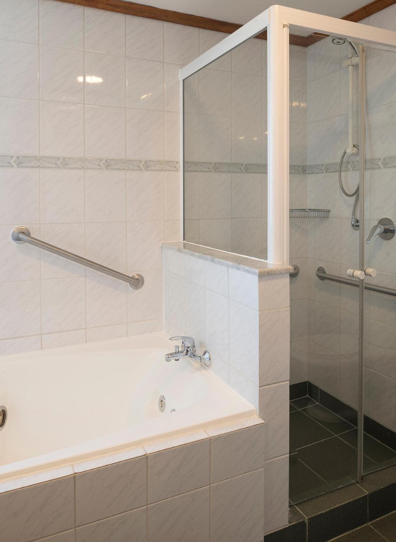 Hotel Y Cabanas Llanuras De Diana - Caja Los Andes プエルト・ナタレス エクステリア 写真