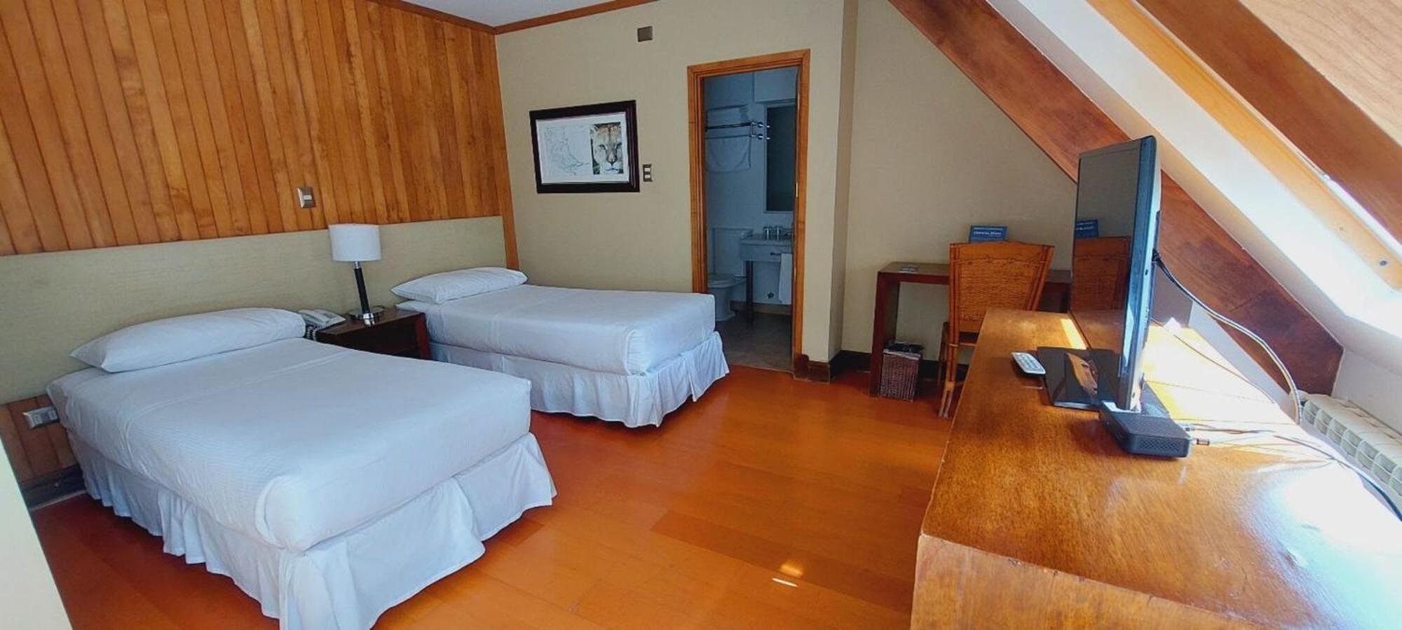 Hotel Y Cabanas Llanuras De Diana - Caja Los Andes プエルト・ナタレス エクステリア 写真
