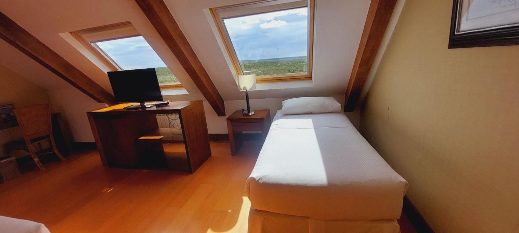 Hotel Y Cabanas Llanuras De Diana - Caja Los Andes プエルト・ナタレス エクステリア 写真